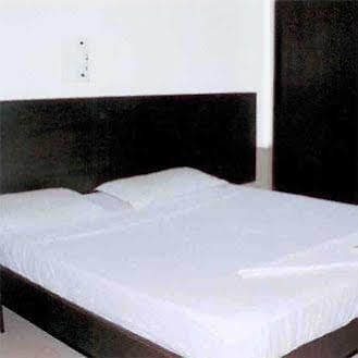 Check Inn Hotel Mumbai Exterior photo