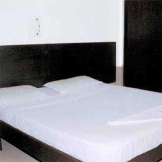 Check Inn Hotel Mumbai Exterior photo